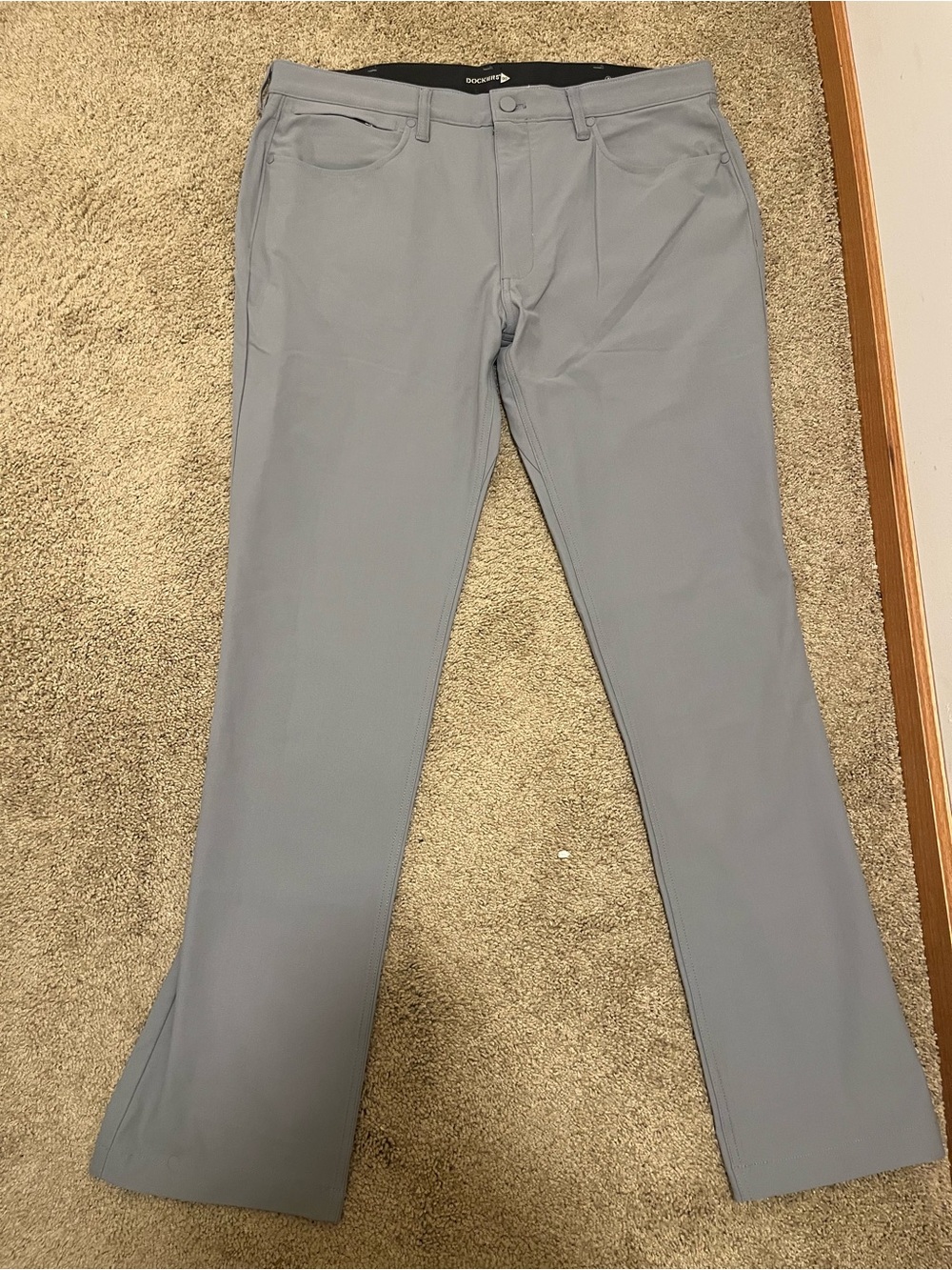 NWT. Dockers Men's Light Gray Straight Fit Performance Pants